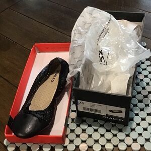 Rialto Women's Black Perforated Flats